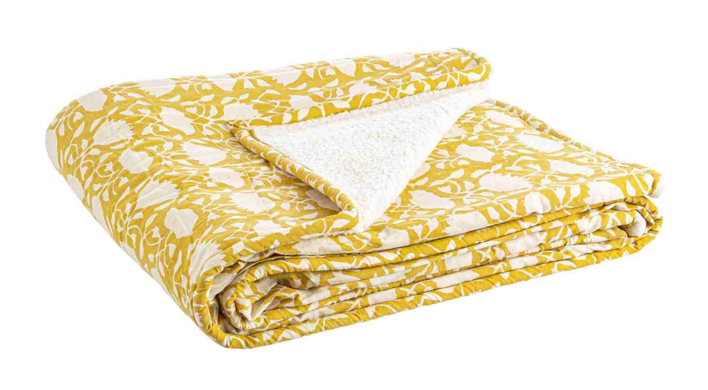Yellow flower blanket clearance